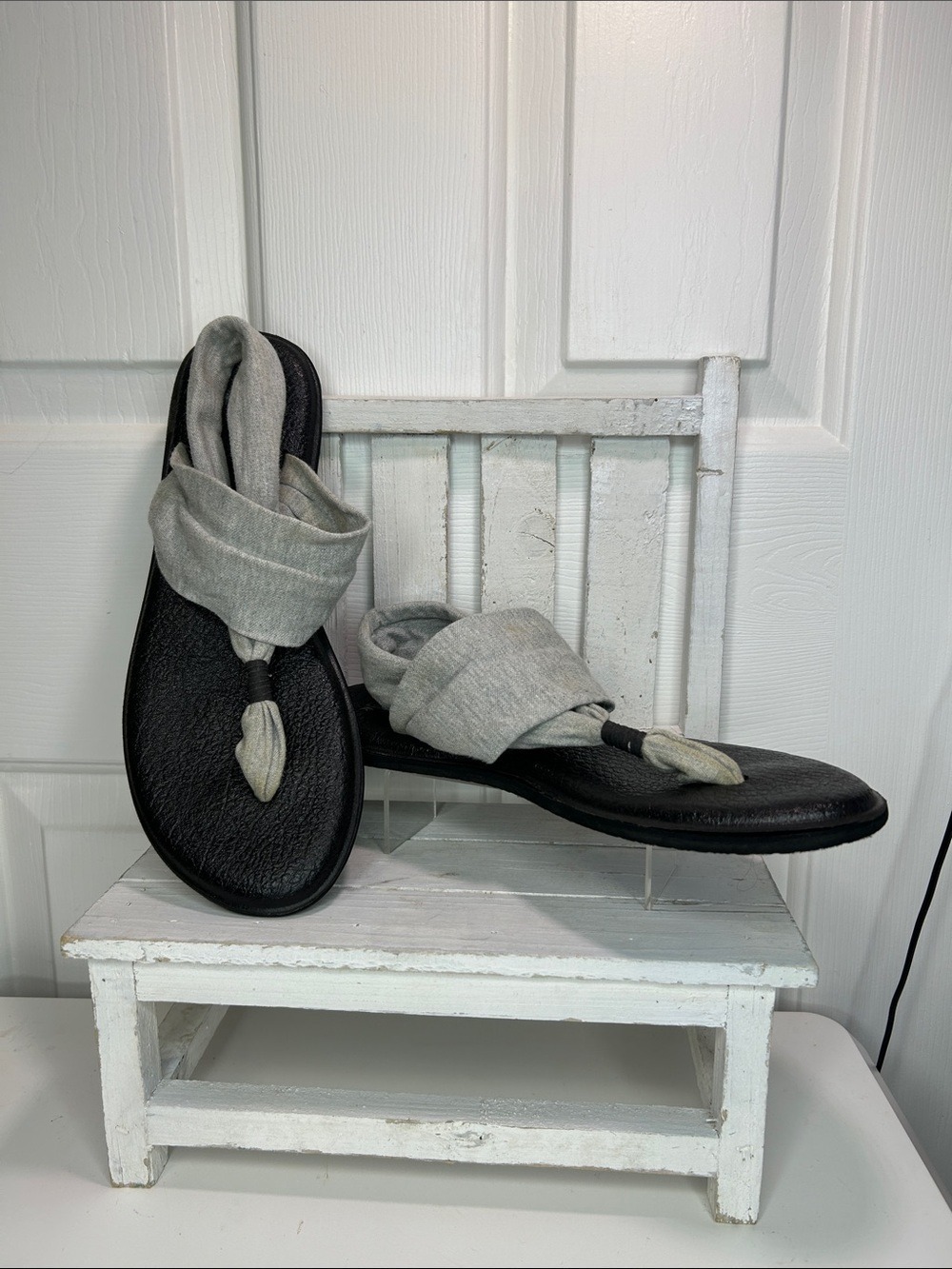 Sanuk Light Gray Fabric Sling Sandals with Yoga Footbed
